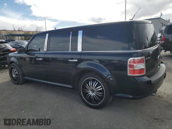 2010 Ford Flex SEL z VIN 2FMGK5CC6ABA24939, wystawiony jako Copart lot #51869795 z przebiegiem 174 987 mil mil oraz Szkoda całkowita • Salvage title. Historia ofert i sprzedaży dostępna na DreamBid. Obrazek 2.