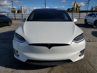 2016 Tesla Model X P90D with VIN 5YJXCBE48GF000255, listed as a Copart auction lot 49186565 with 0 mi miles and Salvage Title. Bid and sale history available at carsss.com. Image 5.