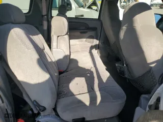 2001 Ford Excursion XLT with VIN 1FMNU40F11ED72890, listed as a Copart auction lot 68567164 with 331,747 mi miles and Salvage Title. Bid and sale history available at carsss.com. Image 11.