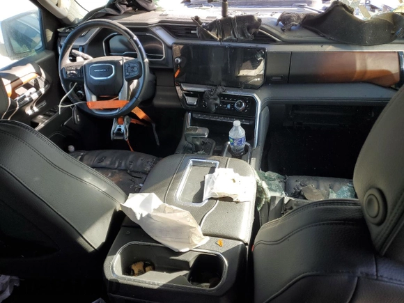 2022 GMC Sierra 1500 with VIN 3GTUUGETXNG616342, listed as a Copart auction lot 44078105 with Not Provided miles and Salvage Title. Bid and sale history available at DreamBid. Image 8.