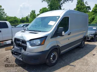 2021 Ford Transit z VIN 1FTYE1CG8MKA98319, wystawiony jako IAAI lot #42265312 z przebiegiem 85 302 mil mil oraz . Historia ofert i sprzedaży dostępna na DreamBid. Obrazek 18.