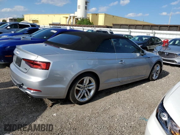 2019 Audi A5 Cabriolet Premium z VIN WAUWNGF57KN001673, wystawiony jako Copart lot #49077263 z przebiegiem 41 769 mil mil oraz . Historia ofert i sprzedaży dostępna na DreamBid. Obrazek 3.