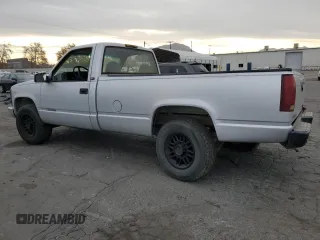 1995 GMC Sierra 3500 z VIN 1GTGC34K8SE549695, wystawiony jako Copart lot #86336644 z przebiegiem 258 439 mil mil oraz Szkoda całkowita • Salvage title. Historia ofert i sprzedaży dostępna na DreamBid. Obrazek 2.