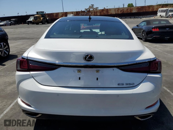2019 Lexus ES 350 with VIN 58ABZ1B10KU024504, listed as a Copart auction lot 61675655 with 35,124 mi miles and Salvage title. Bid and sale history available at DreamBid. Image 6.