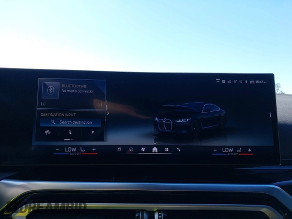 2024 BMW i4 eDrive35 z VIN WBY43AW01RFS94328, wystawiony jako IAAI lot #41734039 z przebiegiem 8 959 mil mil oraz . Historia ofert i sprzedaży dostępna na DreamBid. Obrazek 19.