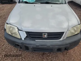 1998 Honda CR-V LX with VIN JHLRD1745WC094753, listed as a Copart auction lot 48888575 with 298,615 mi miles and Salvage Title. Bid and sale history available at carsss.com. Image 12.