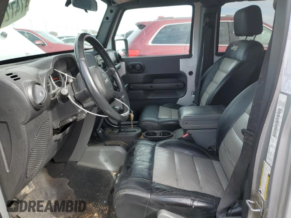 2008 Jeep Wrangler Unlimited Rubicon with VIN 1J4GA69178L643704, listed as a Copart auction lot 47472055 with 208,597 mi miles and Clean Title. Bid and sale history available at carsss.com. Image 7.