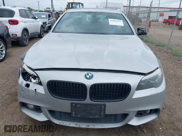 2014 BMW 5 Series 535i z VIN WBA5B1C5XED917358, wystawiony jako IAAI lot #42082611 z przebiegiem 129 199 mil mil oraz . Historia ofert i sprzedaży dostępna na DreamBid. Obrazek 12.