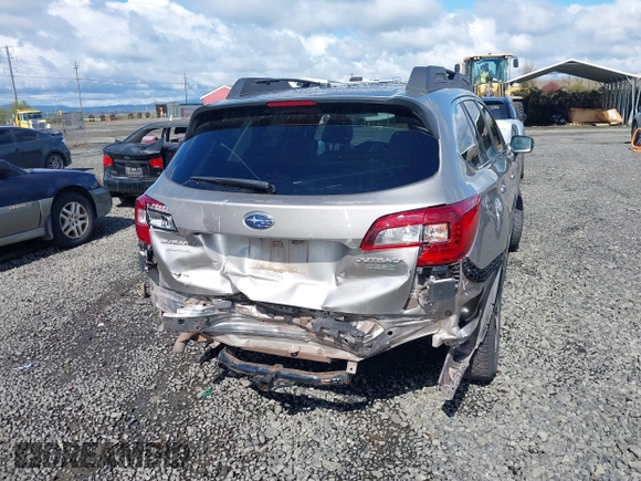 2015 Subaru Outback Limited with VIN 4S4BSAJC9F3218703, listed as a IAAI auction lot 41924281 with 90,233 mi miles and . Bid and sale history available at DreamBid. Image 17.