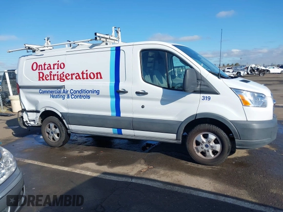 2018 Ford Transit z VIN 1FTYR1YG9JKA61529, wystawiony jako IAAI lot #41945625 z przebiegiem 132 463 mil mil oraz . Historia ofert i sprzedaży dostępna na DreamBid. Obrazek 14.