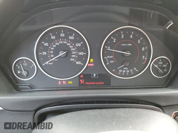 2018 BMW 3 Series 330i xDrive with VIN WBA8D9G5XJNU72561, listed as a Copart auction lot 55093355 with 28,411 mi miles and Salvage title. Bid and sale history available at DreamBid. Image 9.
