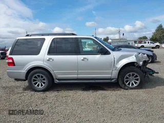 2017 Ford Expedition XLT z VIN 1FMJU1JT1HEA52786, wystawiony jako IAAI lot #42118234 z przebiegiem 81 323 mil mil oraz . Historia ofert i sprzedaży dostępna na DreamBid. Obrazek 14.