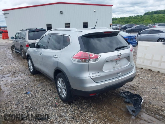 2015 Nissan Rogue SV z VIN KNMAT2MV9FP540198, wystawiony jako IAAI lot #42169106 z przebiegiem 153 444 mil mil oraz . Historia ofert i sprzedaży dostępna na DreamBid. Obrazek 3.