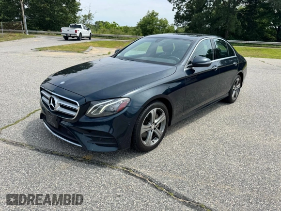 2017 Mercedes-Benz E 300 Luxury with VIN WDDZF4KB8HA193103, listed as a Copart auction lot 64772685 with 138,501 mi miles and Clean title. Bid and sale history available at DreamBid. Image 2.
