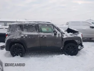 2017 Jeep Renegade Latitude with VIN ZACCJBBB7HPE68351, listed as a IAAI auction lot 41307930 with 129,422 mi miles. Bid and sale history available at carsss.com. Image 13.