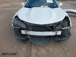 2019 Chevrolet Camaro 1LT with VIN 1G1FB1RS8K0158029, listed as a IAAI auction lot 41039740 with 141,172 mi miles. Bid and sale history available at carsss.com. Image 6.