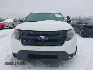 2015 Ford Utility Police Interceptor with VIN 1FM5K8AR3FGC08073, listed as a IAAI auction lot 41491828 with 65,059 mi miles. Bid and sale history available at carsss.com. Image 12.