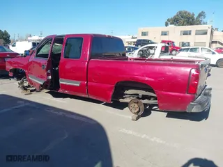 2006 Chevrolet Silverado 1500 LT1 with VIN 2GCEC19T061307830, listed as a IAAI auction lot 41686565 with 1 mi miles. Bid and sale history available at carsss.com. Image 3.