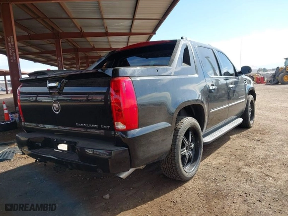2007 Cadillac Escalade EXT with VIN 3GYFK62837G300609, listed as a IAAI auction lot 41541847 with 109838 miles. Bid and sale history available at carsss.com. Image 4.