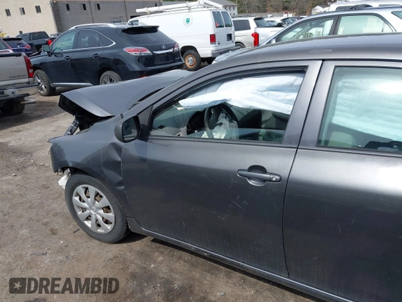 2009 Toyota Corolla with VIN JTDBL40E799044377, listed as a IAAI auction lot 41946596 with 1 mi miles. Bid and sale history available at carsss.com. Image 6.