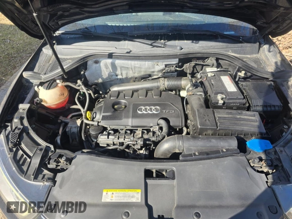 2015 Audi Q3 with VIN WA1GFEFSXFR008138, listed as a Copart auction lot 49348415 with 93,934 mi miles and Clean title. Bid and sale history available at DreamBid. Image 7.