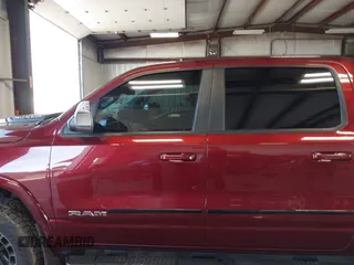 2019 Ram 1500 Laramie with VIN 1C6SRFJT8KN696341, listed as a IAAI auction lot 42473209 with 55,480 mi miles and . Bid and sale history available at DreamBid. Image 15.
