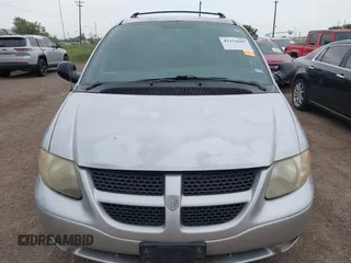2003 Dodge Caravan Sport with VIN 2D4GP44L13R199188, listed as a IAAI auction lot 42154107 with Not Provided miles and . Bid and sale history available at carsss.com. Image 6.