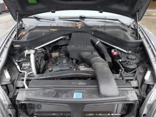 2007 BMW X5 3.0si z VIN 5UXFE43527L018565, wystawiony jako IAAI lot #41832826 z przebiegiem 160 845 mil mil oraz . Historia ofert i sprzedaży dostępna na DreamBid. Obrazek 10.