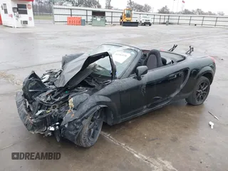 2002 Toyota MR2 z VIN JTDFR320720045244, wystawiony jako IAAI lot #40486938 z przebiegiem 61 802 mil mil oraz . Historia ofert i sprzedaży dostępna na DreamBid. Obrazek 2.