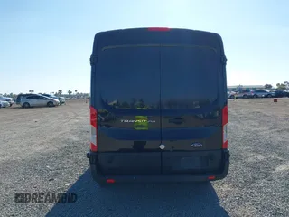 2017 Ford Transit z VIN 1FTYR2CM6HKB48706, wystawiony jako IAAI lot #42528900 z przebiegiem 110 363 mil mil oraz . Historia ofert i sprzedaży dostępna na DreamBid. Obrazek 16.