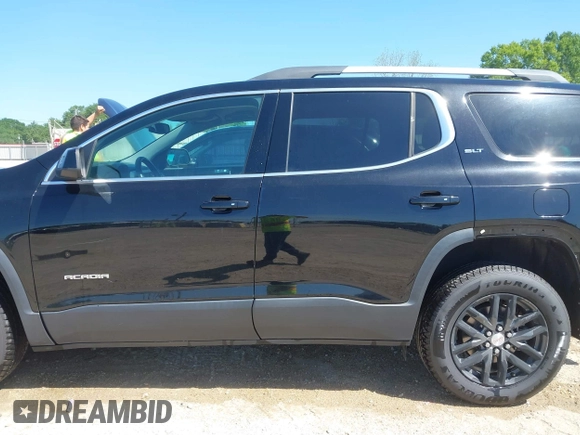 2019 GMC Acadia SLT with VIN 1GKKNMLS3KZ231752, listed as a IAAI auction lot 41947835 with 100,799 mi miles and . Bid and sale history available at DreamBid. Image 15.