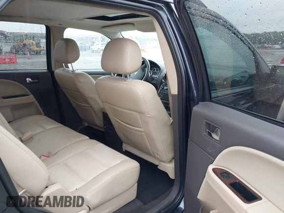 2008 Ford Taurus X Eddie Bauer z VIN 1FMDK08W58GA18903, wystawiony jako IAAI lot #42552380 z przebiegiem 164 633 mil mil oraz . Historia ofert i sprzedaży dostępna na DreamBid. Obrazek 8.