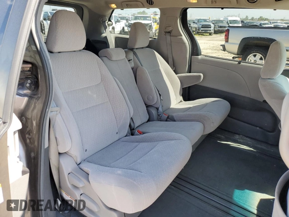 2017 Toyota Sienna LE Auto Access Seat with VIN 5TDKZ3DC1HS777624, listed as a Copart auction lot 50633175 with 139,852 mi miles and Salvage Title. Bid and sale history available at DreamBid. Image 11.