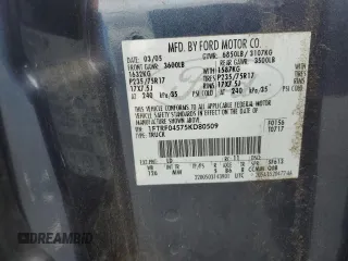 2005 Ford F-150 XLT z VIN 1FTRF04575KD80509, wystawiony jako Copart lot #58546475 z przebiegiem 157 668 mil mil oraz Czysty tytuł • Clean title. Historia ofert i sprzedaży dostępna na DreamBid. Obrazek 12.