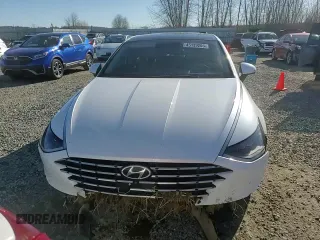 2020 Hyundai Sonata Hybrid Limited with VIN KMHL54JJ3LA009430, listed as a Copart auction lot 45139205 with 72,297 mi miles and Salvage Title. Bid and sale history available at carsss.com. Image 10.