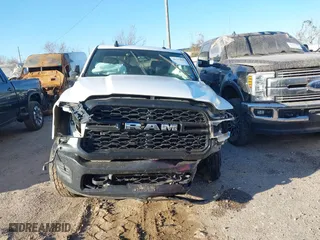 2022 Ram 2500 Tradesman with VIN 3C7WR5HJ5NG198011, listed as a IAAI auction lot 38735806 with 62,089 mi miles. Bid and sale history available at carsss.com. Image 11.