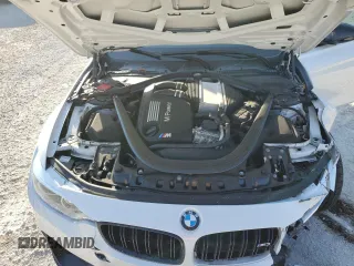 2016 BMW M3 z VIN WBS8M9C58G5E68201, wystawiony jako Copart lot #41220633 z przebiegiem Nie podano mil oraz . Historia ofert i sprzedaży dostępna na DreamBid. Obrazek 12.