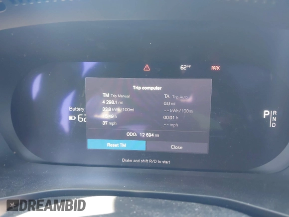 2024 Volvo XC40 Plus z VIN YV4ER3XL5R2273804, wystawiony jako IAAI lot #42046244 z przebiegiem 12 694 mil mil oraz . Historia ofert i sprzedaży dostępna na DreamBid. Obrazek 7.