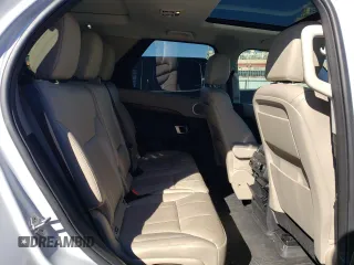 2018 Land Rover Discovery HSE with VIN SALRR2RV3JA052475, listed as a Copart auction lot 84766424 with 85,613 mi miles and Salvage Title. Bid and sale history available at carsss.com. Image 11.