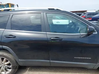 2014 Jeep Cherokee Limited with VIN 1C4PJLDB4EW256137, listed as a IAAI auction lot 42236043 with 145,517 mi miles and . Bid and sale history available at DreamBid. Image 14.