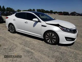 2012 Kia Optima SX z VIN 5XXGR4A61CG007878, wystawiony jako Copart lot #57992585 z przebiegiem 147 413 mil mil oraz Szkoda całkowita • Salvage title. Historia ofert i sprzedaży dostępna na DreamBid. Obrazek 4.