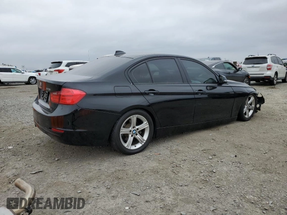 2013 BMW 3 Series 328i z VIN WBA3A5C57DJ461496, wystawiony jako Copart lot #58525465 z przebiegiem 140 808 mil mil oraz Szkoda całkowita • Salvage title. Historia ofert i sprzedaży dostępna na DreamBid. Obrazek 3.