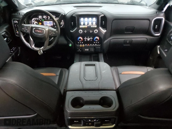 2021 GMC Sierra 1500 AT4 with VIN 3GTU9EET9MG326162, listed as a Copart auction lot 84890804 with 68,723 mi miles and Salvage Title. Bid and sale history available at carsss.com. Image 8.