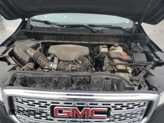 2018 GMC Acadia Denali z VIN 1GKKNPLS4JZ147200, wystawiony jako Copart lot #51615025 z przebiegiem 107 246 mil mil oraz Szkoda całkowita • Salvage title. Historia ofert i sprzedaży dostępna na DreamBid. Obrazek 13.