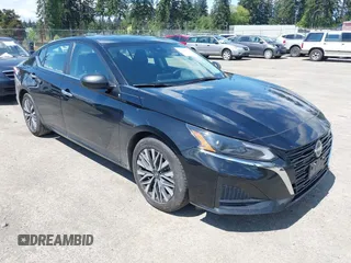 2024 Nissan Altima SV with VIN 1N4BL4DV8RN349488, listed as a IAAI auction lot 42249755 with 34,762 mi miles and . Bid and sale history available at DreamBid. Image 1.