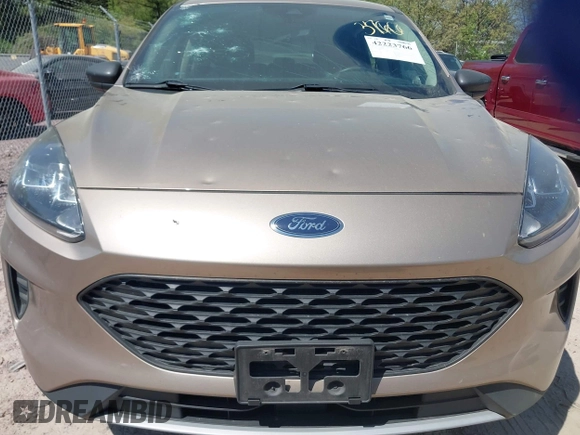 2020 Ford Escape S z VIN 1FMCU9F69LUB90911, wystawiony jako IAAI lot #42223766 z przebiegiem 75 731 mil mil oraz . Historia ofert i sprzedaży dostępna na DreamBid. Obrazek 12.