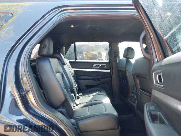 2017 Ford Explorer XLT with VIN 1FM5K7D84HGC76141, listed as a IAAI auction lot 41991832 with 143,504 mi miles and . Bid and sale history available at carsss.com. Image 8.