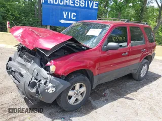 2007 Ford Escape XLS z VIN 1FMYU02Z07KA05549, wystawiony jako IAAI lot #42398878 z przebiegiem 180 243 mil mil oraz . Historia ofert i sprzedaży dostępna na DreamBid. Obrazek 6.