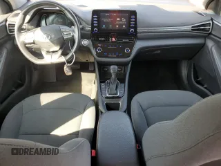 2020 Hyundai Ioniq SEL с VIN KMHC85LC4LU240248, выставлен на аукционе Copart как лот 59132225 с пробегом 63 292 миль миль и Списание • Salvage title. История ставок и продаж доступна на DreamBid. Изображение 8.