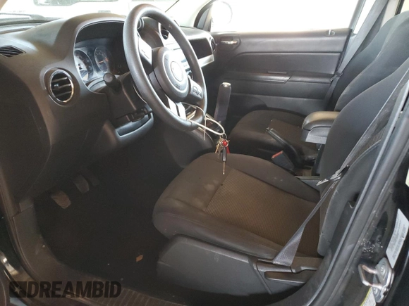 2016 Jeep Compass Sport with VIN 1C4NJCBB4GD603085, listed as a Copart auction lot 55611045 with 132,849 mi miles and Salvage title. Bid and sale history available at DreamBid. Image 7.
